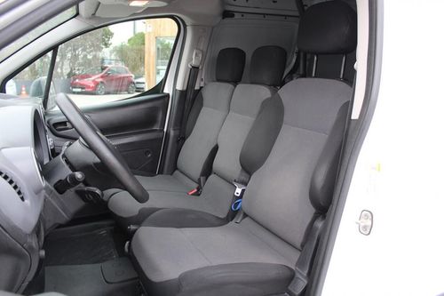 Peugeot Partner - Photo 12