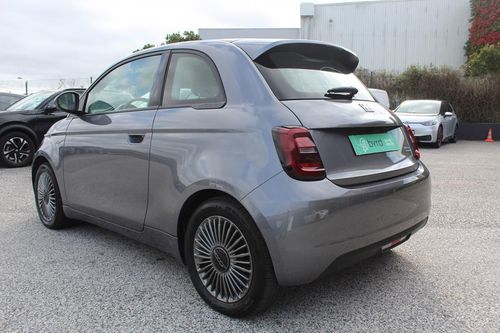 Fiat 500e - Photo 6