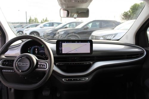 Fiat 500e - Photo 19