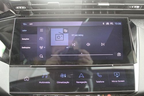 Peugeot e-308 - Photo 23