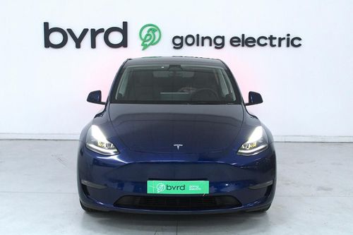 Tesla Model Y - Photo 2