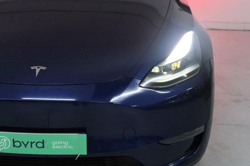 Tesla Model Y - Photo 3