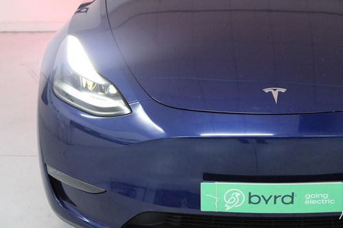 Tesla Model Y - Photo 4