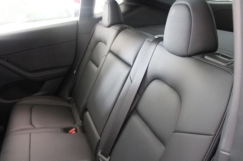 Tesla Model Y - Photo 14