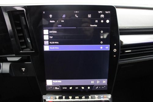 Renault Mégane E-Tech - Photo 22