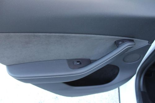 Tesla Model Y - Photo 23