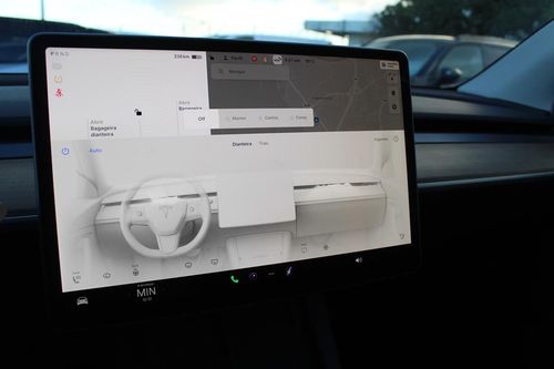 Tesla Model Y - Photo 33