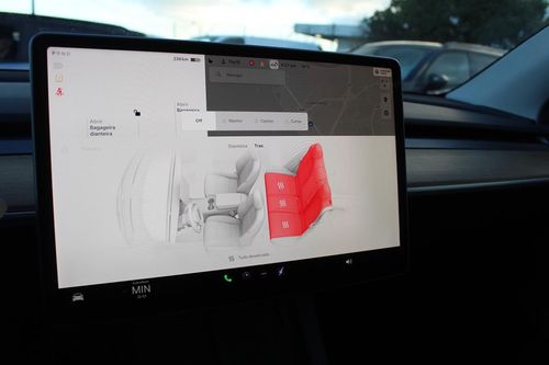 Tesla Model Y - Photo 34