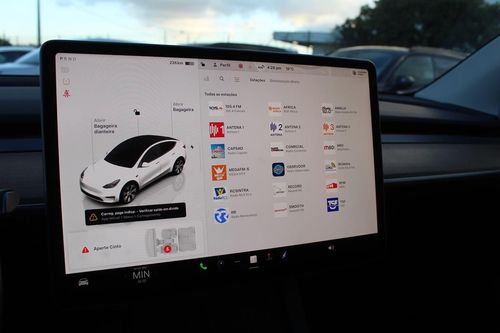 Tesla Model Y - Photo 37