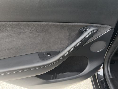 Tesla Model Y - Photo 20