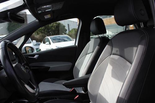 Volkswagen ID.3 - Photo 23
