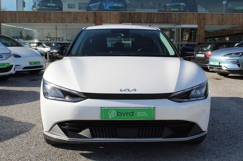 Kia EV6 - Photo 2