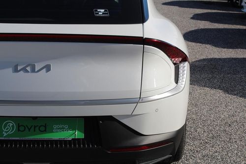 Kia EV6 - Photo 10