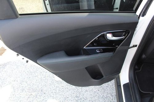 Kia e-Niro - Photo 22