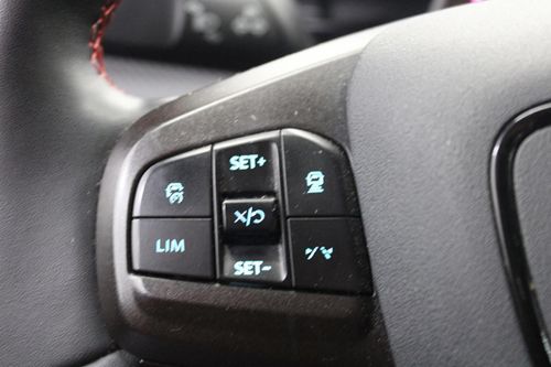 Ford Mustang Mach-E - Photo 18