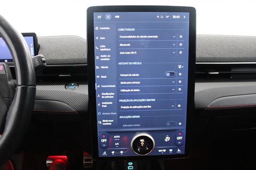 Ford Mustang Mach-E - Photo 29