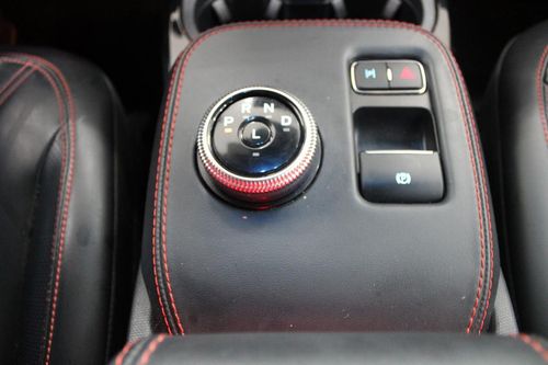 Ford Mustang Mach-E - Photo 32