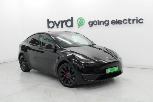 Tesla Model Y - Photo 1