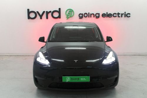 Tesla Model Y - Photo 2