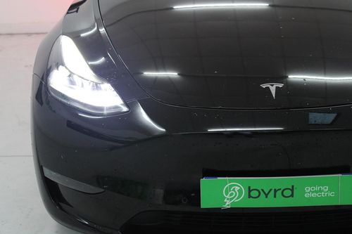 Tesla Model Y - Photo 4