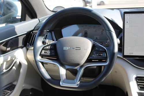 BYD Seal U - Photo 23