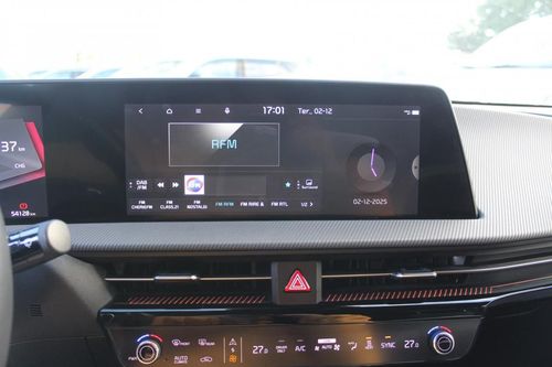 Kia EV6 - Photo 28