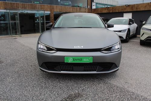 Kia EV6 - Photo 2