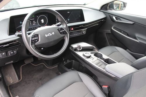 Kia EV6 - Photo 16