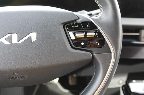 Kia EV6 - Photo 34