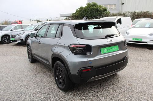 Jeep Avenger - Photo 8