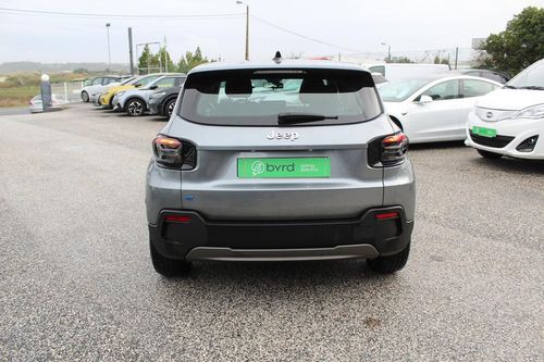 Jeep Avenger - Photo 9