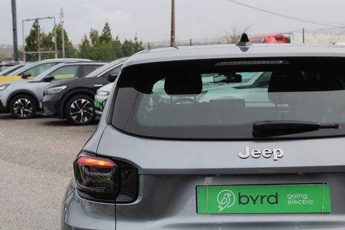 Jeep Avenger - Photo 11