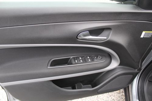 Jeep Avenger - Photo 15