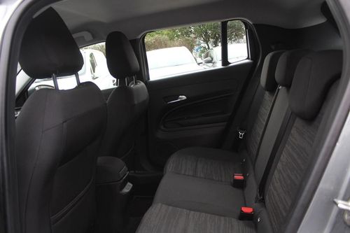 Jeep Avenger - Photo 31