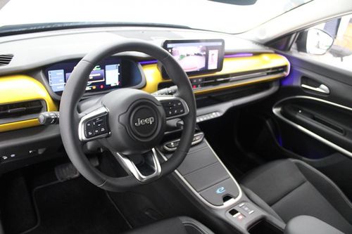 Jeep Avenger - Photo 11