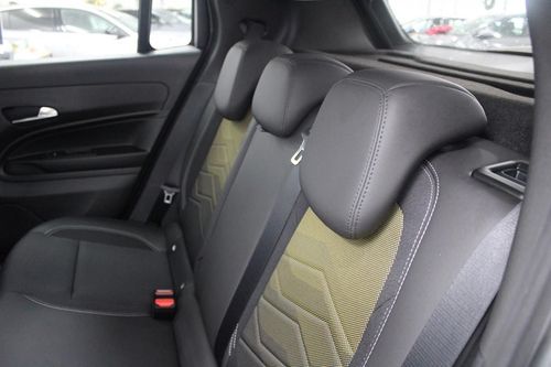 Jeep Avenger - Photo 13