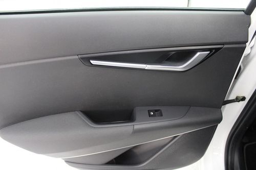 Kia e-Niro - Photo 12