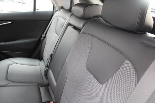 Kia e-Niro - Photo 13