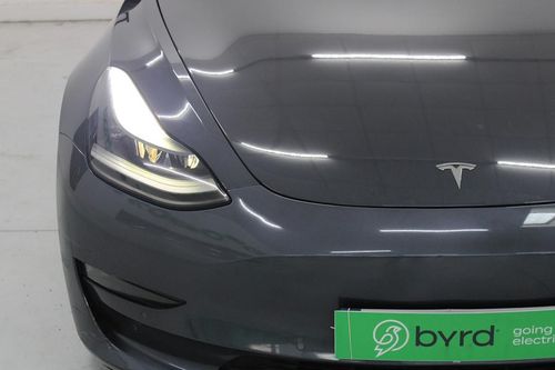 Tesla Model 3 - Photo 4