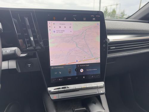 Renault Mégane E-Tech - Photo 22