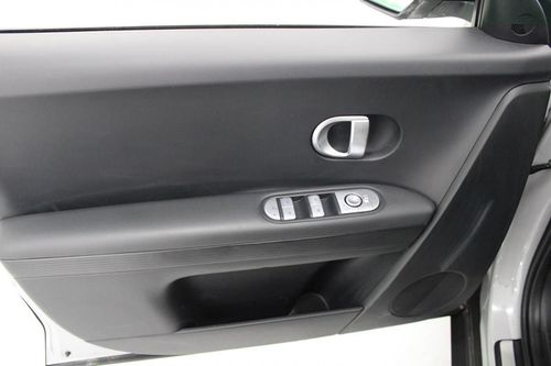 Hyundai Ioniq 5 - Photo 9