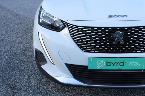 Peugeot e-2008 - Photo 4