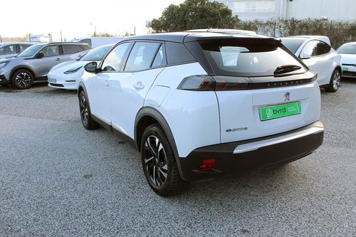 Peugeot e-2008 - Photo 8