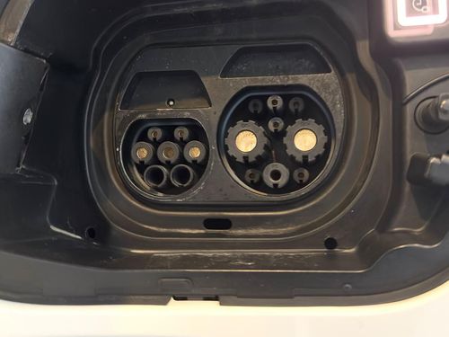 Peugeot e-2008 - Photo 14