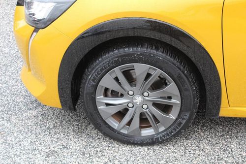 Peugeot e-2008 - Photo 6