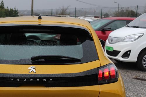 Peugeot e-2008 - Photo 11