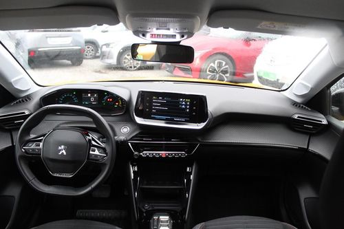 Peugeot e-2008 - Photo 17