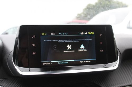 Peugeot e-2008 - Photo 25