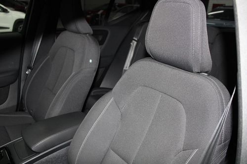 Volvo XC 40 - Photo 10