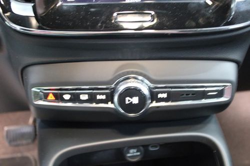 Volvo XC 40 - Photo 20